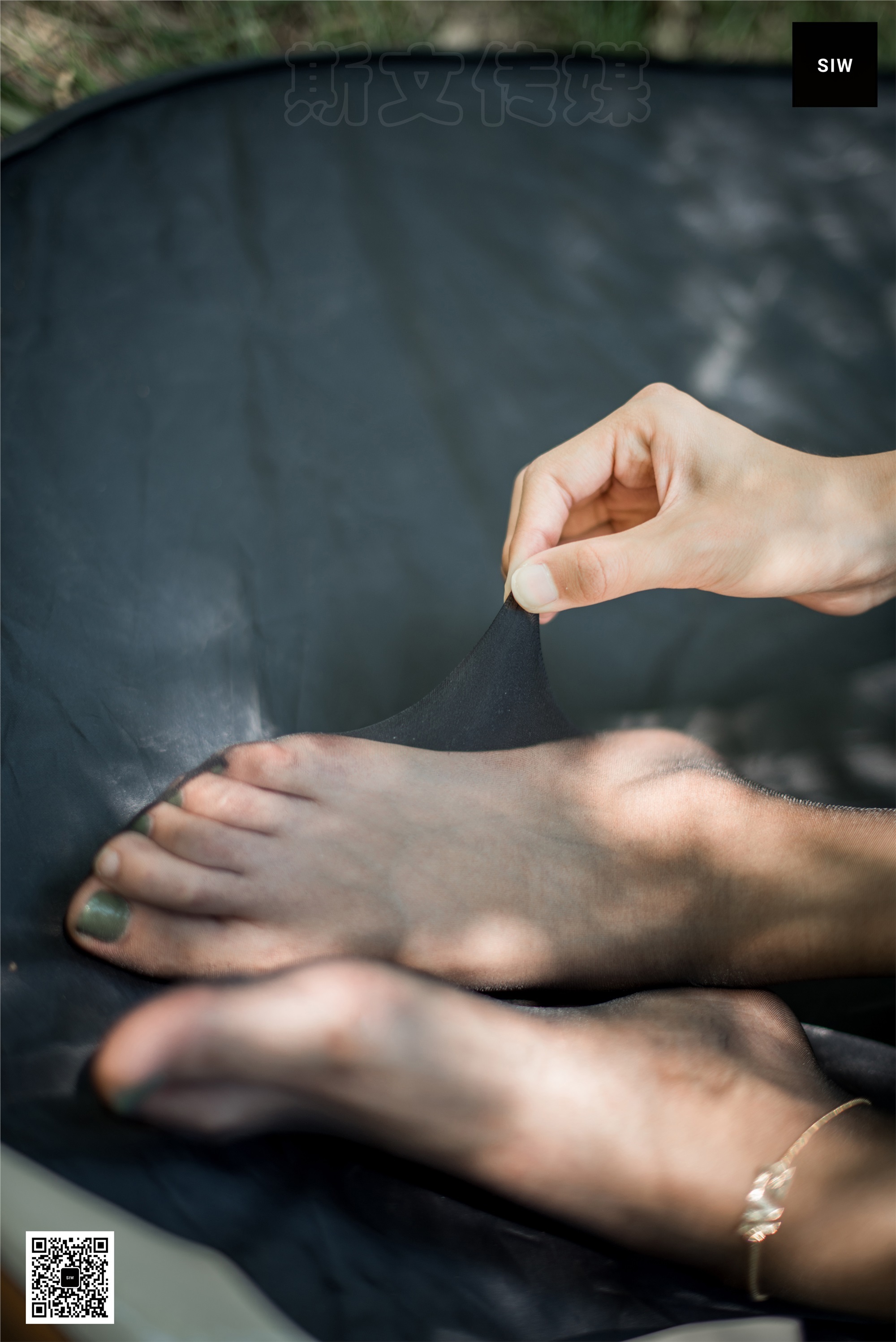 SIW斯文传媒 VOL.007 静湖垂柳-蓉儿